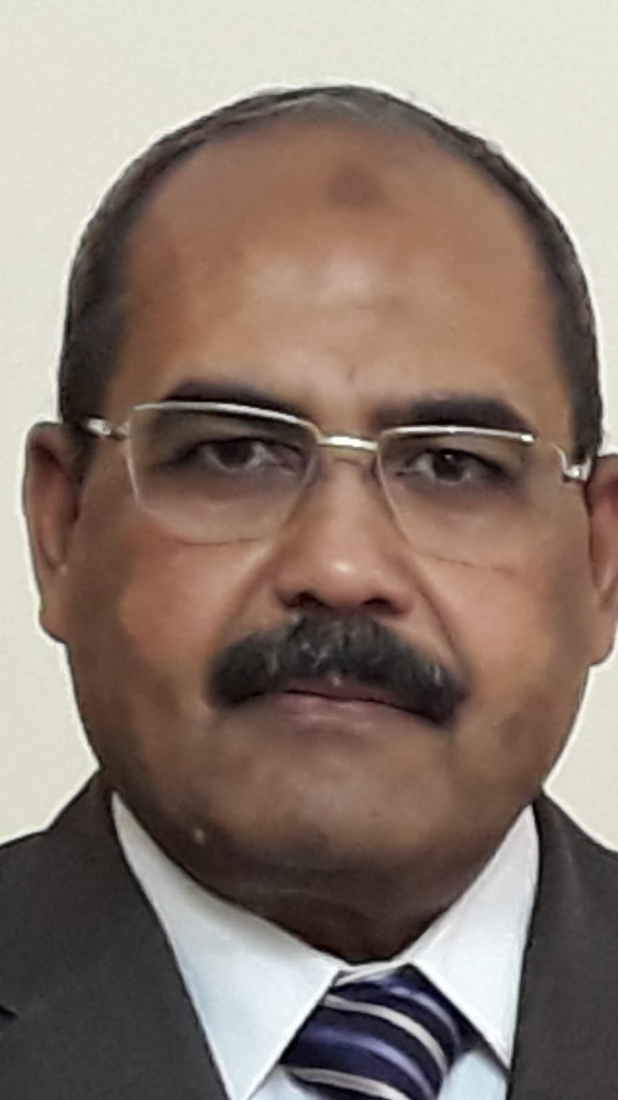 د.محمد اشرف عبدالكريم